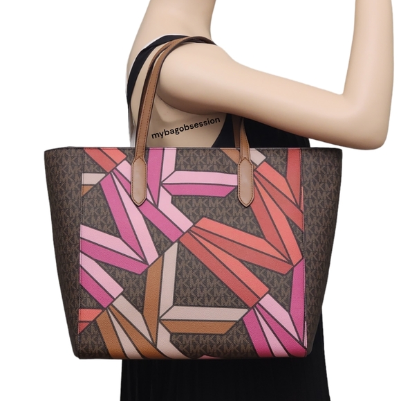 Michael Kors Sinclair Logo LG Tote - Picture 2 of 9